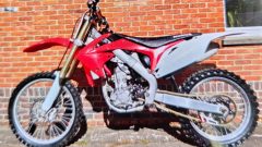 Politie waarschuwt voor oplichting bij verkoop crossmotoren in Utrecht