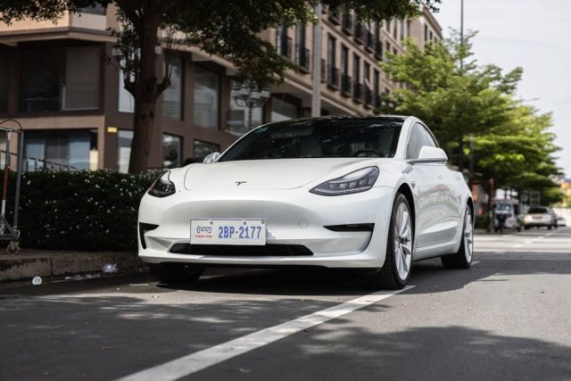 Tesla Model 3 Standard Range Plus - 2021 - 28.000 km