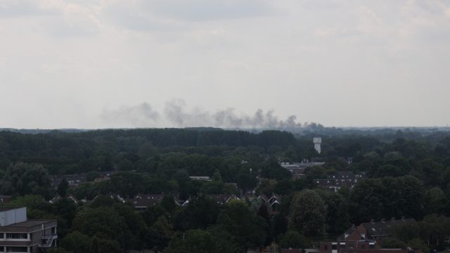 Brand in caravan in Lopikerkapel, verdachte situatie in Bunschoten