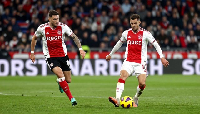 Utrecht verliest thuis met 1-3 tegen Ajax