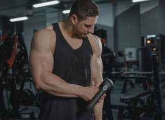 Basic-Fit Amsterdam Stadhouderskade 24/7: Train Waar En Wanneer Je Maar Wilt In Amsterdam Basic-Fit Amsterdam Stadhouderskade 24/7: Train Waar En Wanneer Je Maar Wilt In Amsterdam