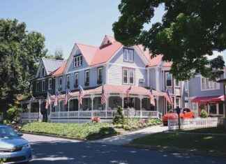 Holiday Inn Express Amsterdam Arena Towers Amsterdam: Het Beste Hotel Voor Zakenreizigers Holiday Inn Express Amsterdam Arena Towers Amsterdam: Het Beste Hotel Voor Zakenreizigers