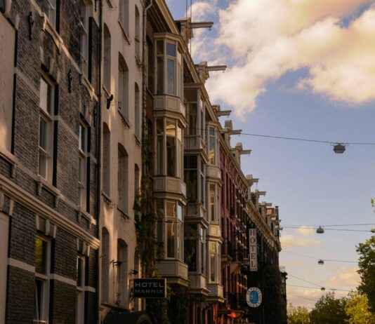 Hotel Ibis Amsterdam Centre Stationsplein Amsterdam Netherlands: Verblijf In Het Hart Van Amsterdam Hotel Ibis Amsterdam Centre Stationsplein Amsterdam Netherlands: Verblijf In Het Hart Van Amsterdam