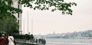 Meininger Hotel Amsterdam City West Amsterdam Paesi Bassi: Ideaal Voor Toeristen In Amsterdam Meininger Hotel Amsterdam City West Amsterdam Paesi Bassi: Ideaal Voor Toeristen In Amsterdam