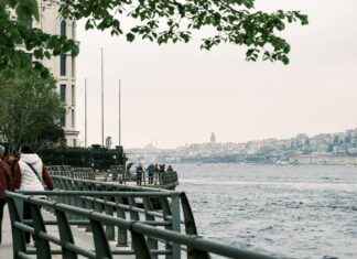 Meininger Hotel Amsterdam City West Amsterdam Paesi Bassi: Ideaal Voor Toeristen In Amsterdam Meininger Hotel Amsterdam City West Amsterdam Paesi Bassi: Ideaal Voor Toeristen In Amsterdam