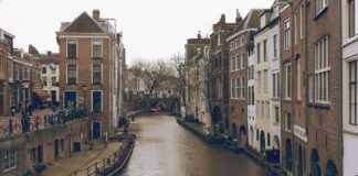 Culinair Utrecht: Een Gids voor de Lekkerste Gerechten uit de Regio Culinair Utrecht: Een Gids voor de Lekkerste Gerechten uit de Regio