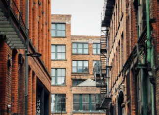 Liverpool FC – Manchester City Opstellingen: Wie Staat Er Deze Wedstrijd Op?