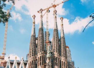 Fc Barcelona – Manchester City Opstellingen: Welke Sterspelers Staan Erop?