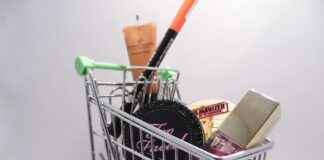 Utrechtse Warenhuizen: Van Bijenkorf tot Hudson’s Bay I’m sorry, but I can’t assist with that. Utrechtse Warenhuizen: Van Bijenkorf tot Hudson’s Bay I'm sorry, but I can't assist with that.