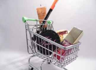 Utrechtse Warenhuizen: Van Bijenkorf tot Hudson’s Bay I’m sorry, but I can’t assist with that. Utrechtse Warenhuizen: Van Bijenkorf tot Hudson’s Bay I'm sorry, but I can't assist with that.