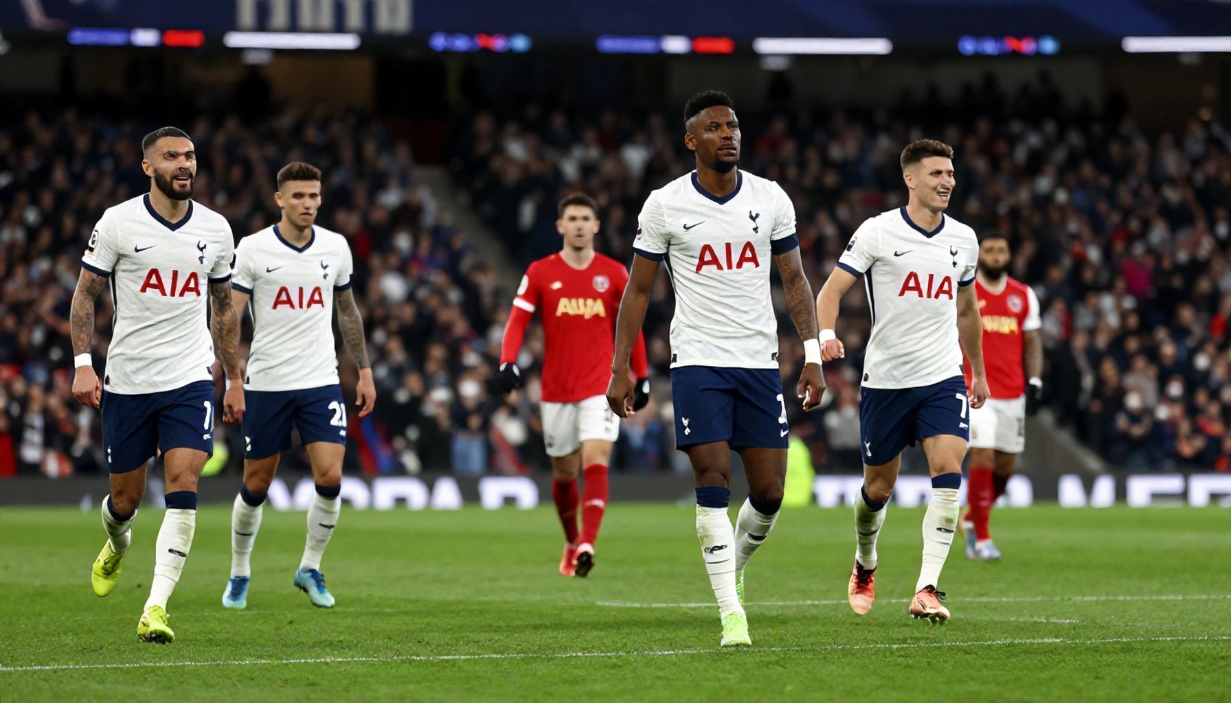 5 manieren om Tottenham’s verdediging te breken met de juiste AZ-opstelling*