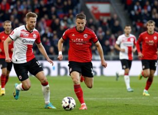 AFC Utrecht wint met 3-1 van Excelsior in competitieduel.