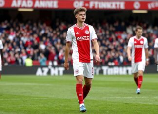 AZ opent met 19-jarige debutant tegen FC Twente