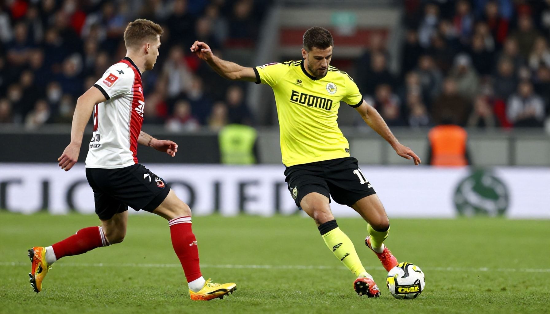 De beste manier om Ajax’ aanval te stoppen: PEC Zwolle’s tactische aanpassingen onder de loep*