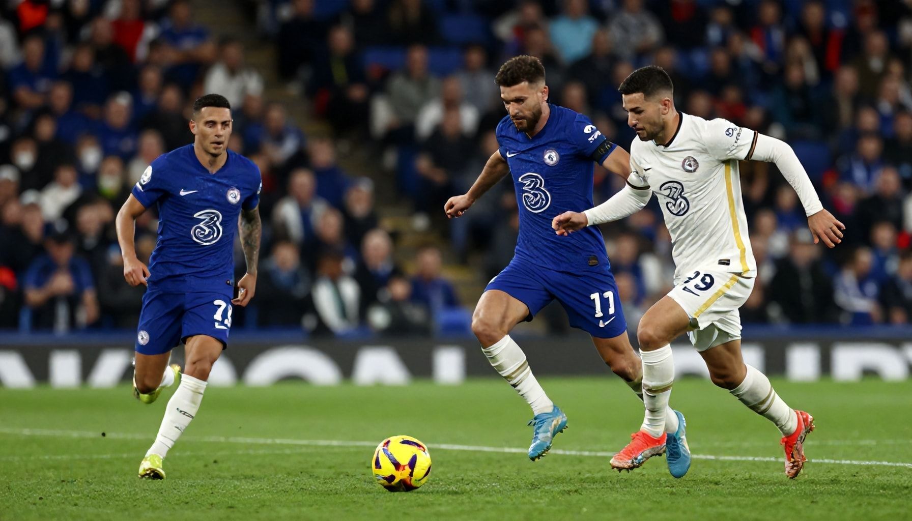 De beste tactische aanpassingen voor Chelsea om LAFC’s aanval te stoppen*