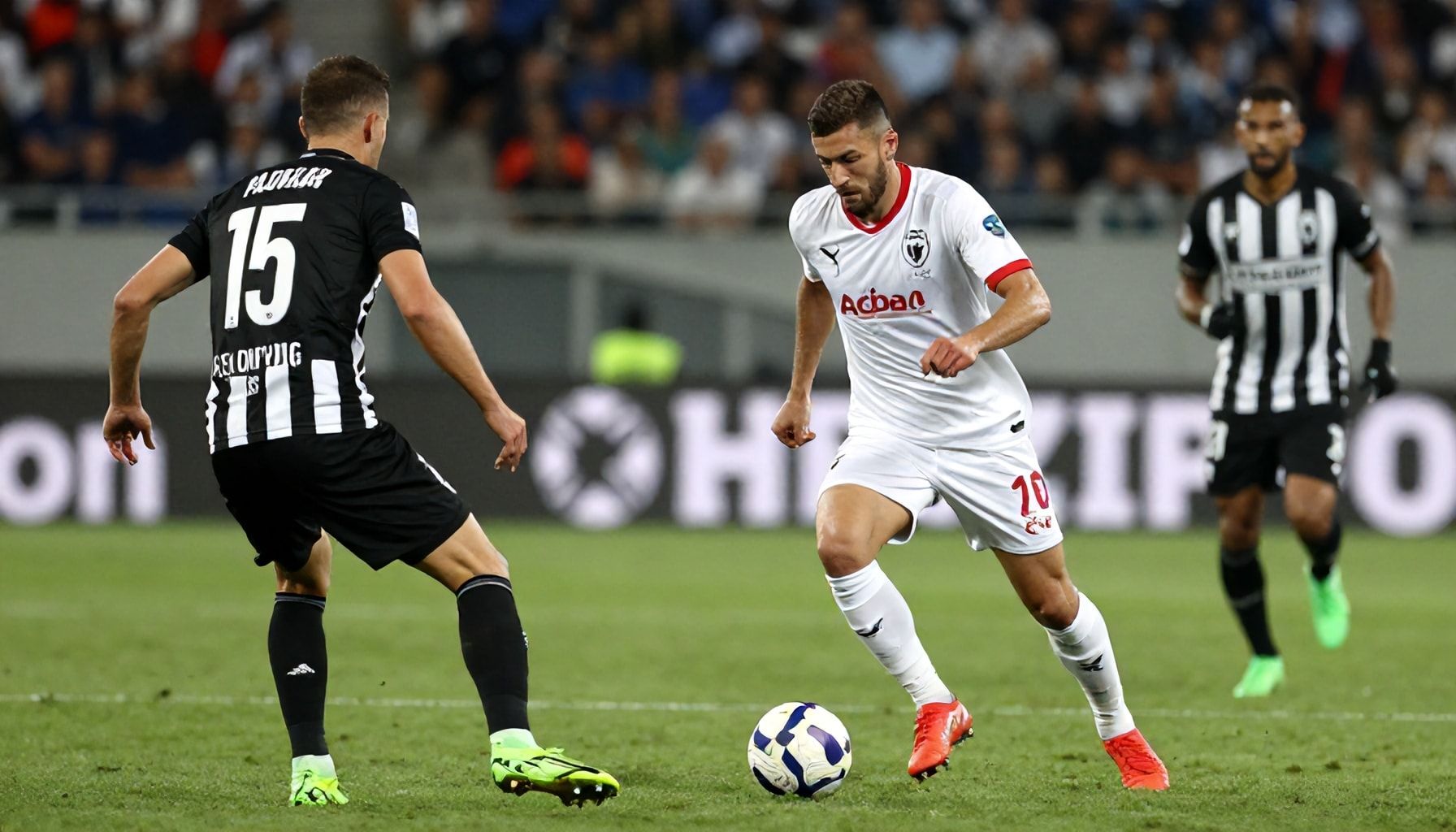 De waarheid over Ajax’ aanval: Hoe ze PAOK’s verdediging kunnen doorbreken*