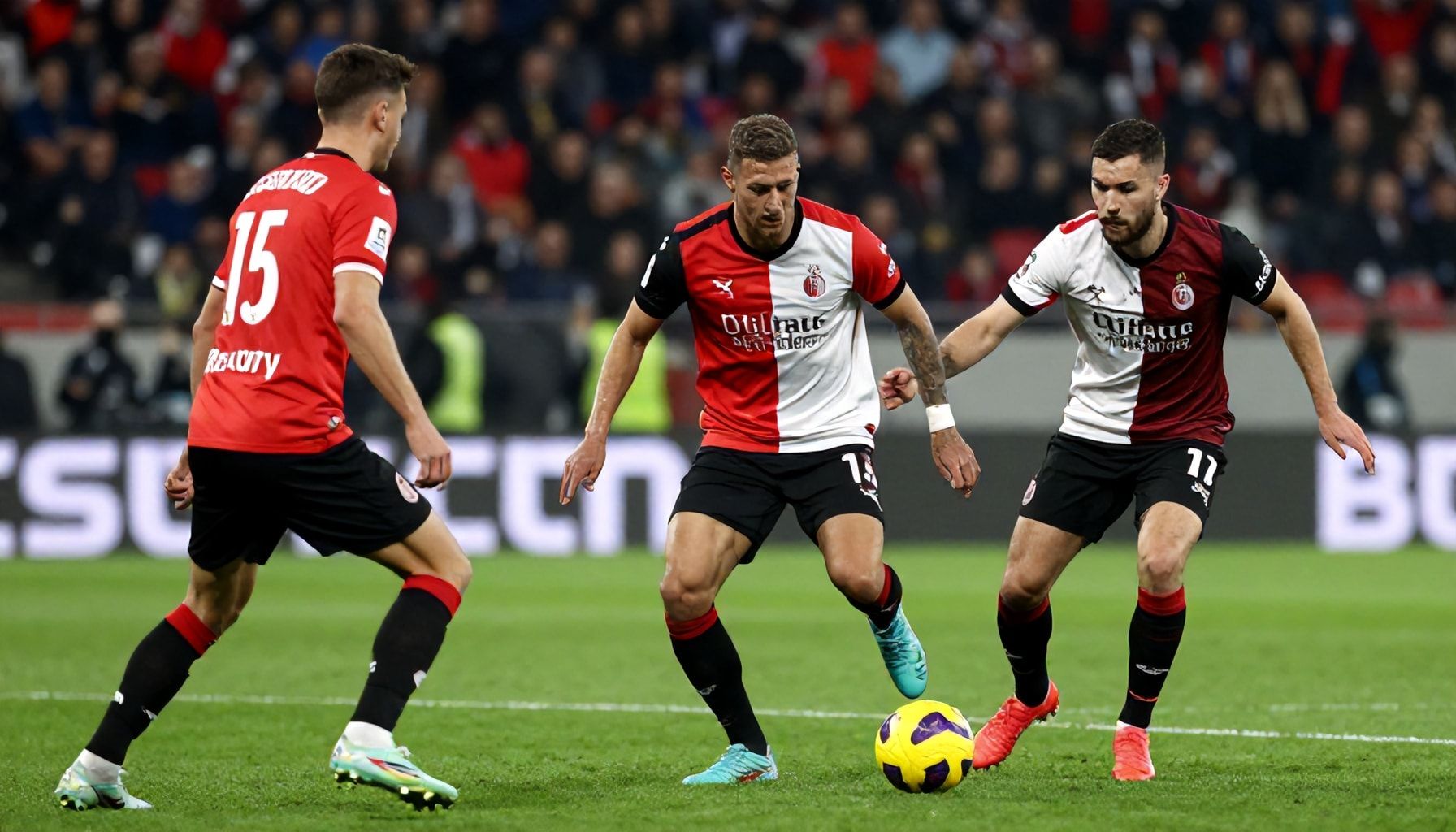 De waarheid over Feyenoord’s defensieve strategie tegen AC Milan*