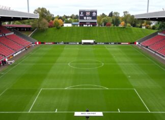 Feyenoord vs NEC opstellingen: Wijzigingen en tactische inzichten voor de wedstrijd