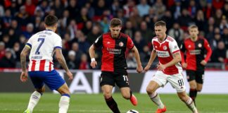 Feyenoord en PSV strijden om topplaats na 3-1 overwinning