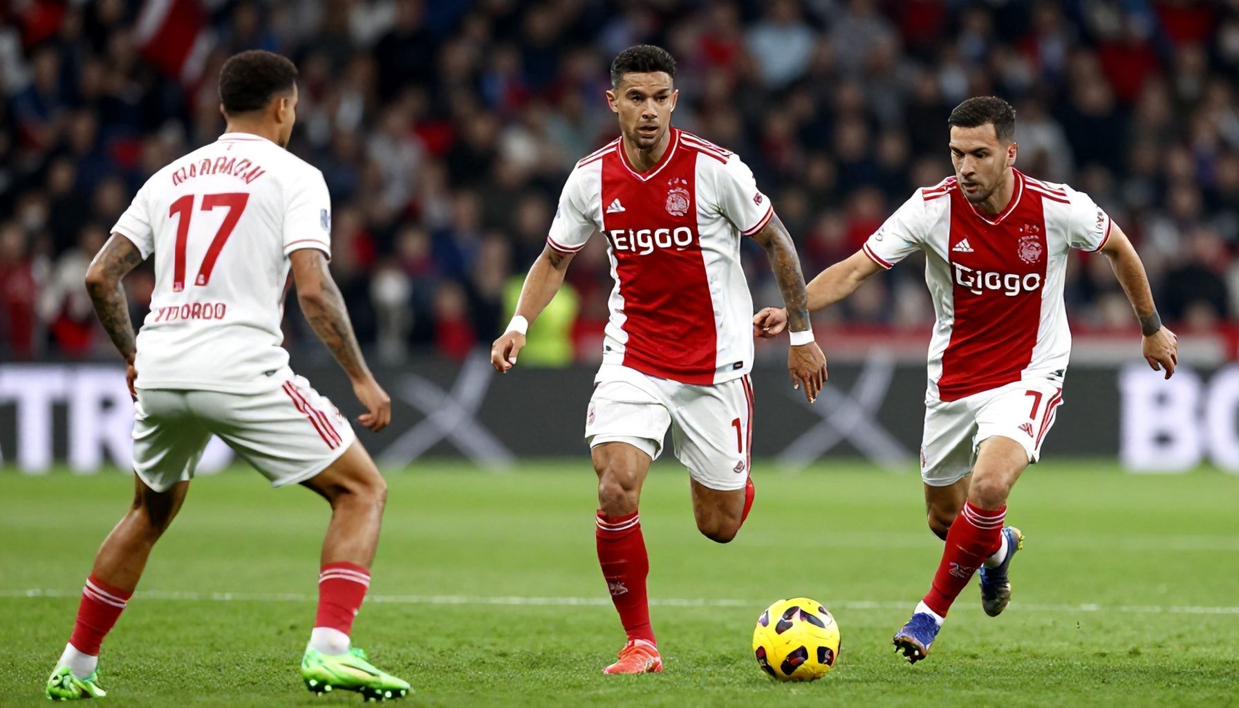 Het perfecte balans tussen aanval en verdediging: Ajax’s beste opstelling tegen Monaco’s druk*