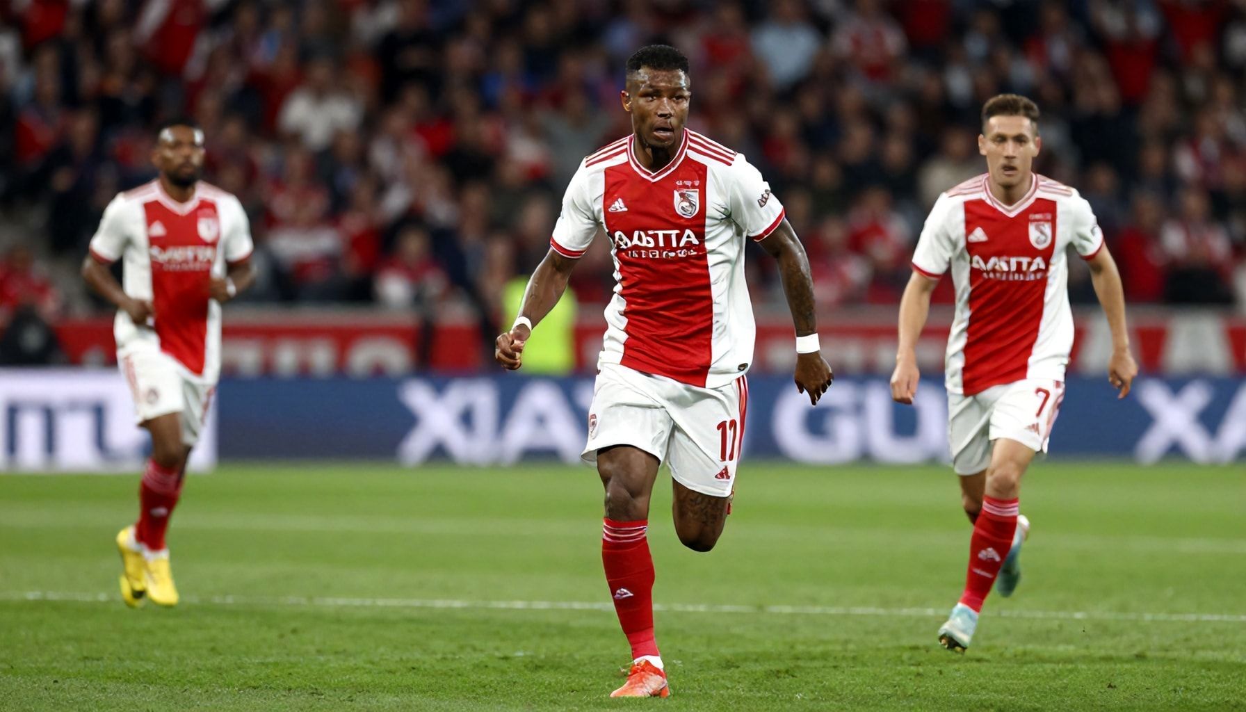 Waarom tactische flexibiliteit de sleutel is tot AZ’s overwinningen*