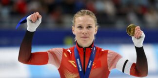 Irene Schouten wint goud en zilver op WK afstanden in 48 uur tijd