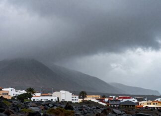 Tenerife verwacht zondag windstoten tot 90 km/u en zware regenval